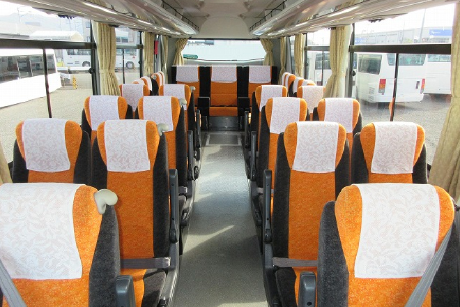 貸切バス大型車